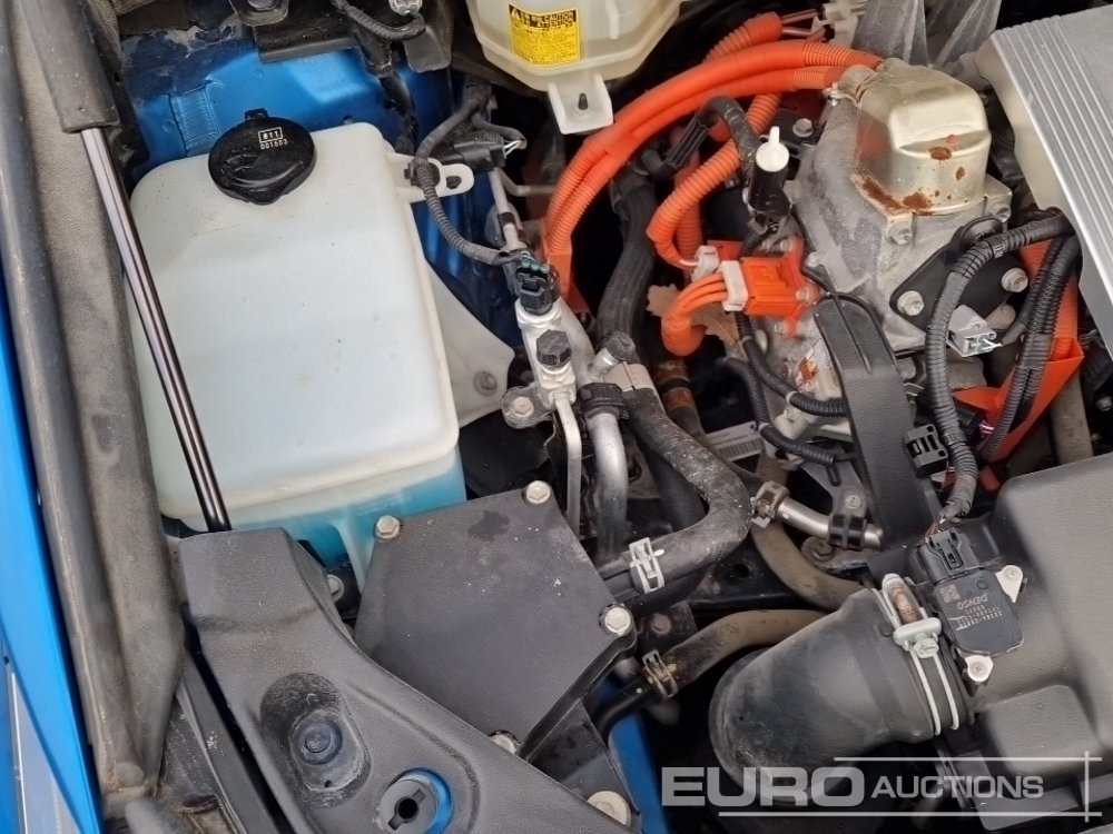 Легковой автомобиль 2017 Toyota Mirai Fuel Cell, Hydrogen Hybrid, Automatic (German Reg. Docs. Available): фото 15