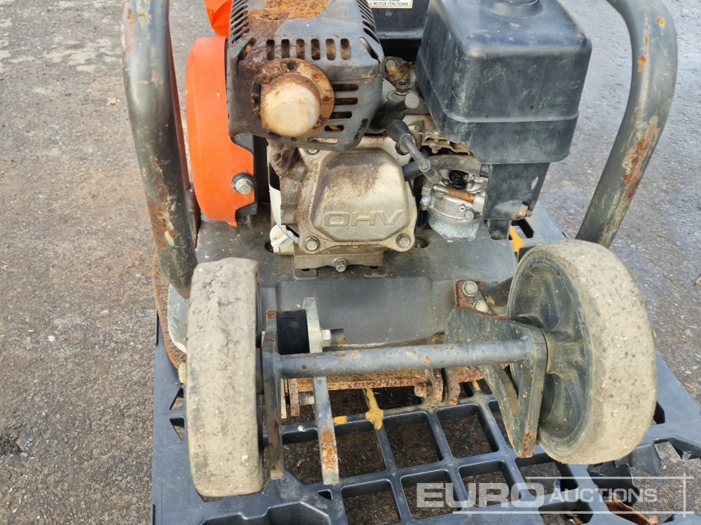 Асфальтоукладочная техника 2021 Husqvarna LF75: фото 7 Асфальтоукладочная техника 2021 Husqvarna LF75: фото 7