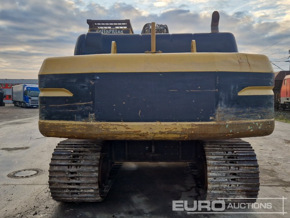 CAT 330BL - Гусеничный экскаватор: фото 4 CAT 330BL - Гусеничный экскаватор: фото 4