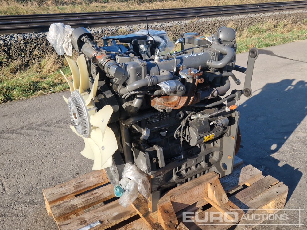 Deutz Unused Same Deutz Fahr 71kW 4 Cylinder Diesel Engine type KD371TA suit to STAGE 3B tractors: Deutz Fahr 5090G, Explorer 90, Hurlimann XB 90T4i, Lamborghini Strike 90 T4i - Двигатель: фото 1 Deutz Unused Same Deutz Fahr 71kW 4 Cylinder Diesel Engine type KD371TA suit to STAGE 3B tractors: Deutz Fahr 5090G, Explorer 90, Hurlimann XB 90T4i, Lamborghini Strike 90 T4i - Двигатель: фото 1