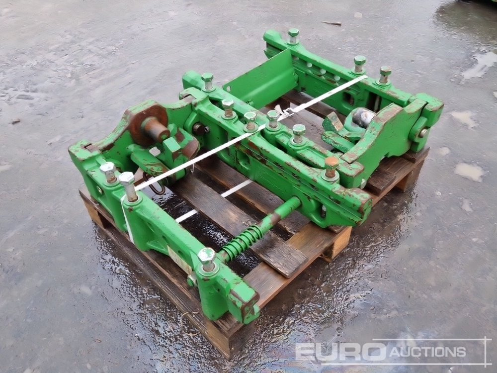Hitch to suit John Deere 6R-Series - Погрузочно-разгрузочная техника: фото 1 Hitch to suit John Deere 6R-Series - Погрузочно-разгрузочная техника: фото 1