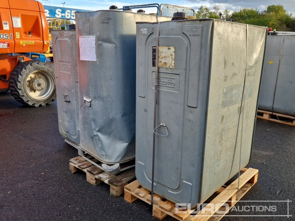Roth 1,000Ltr. Fuel Tank (3 of) - Резервуар для хранения: фото 4 Roth 1,000Ltr. Fuel Tank (3 of) - Резервуар для хранения: фото 4