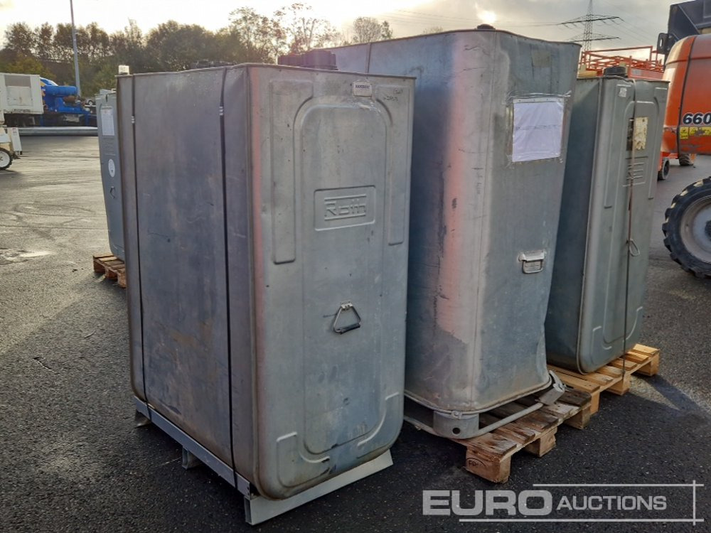 Roth 1,000Ltr. Fuel Tank (3 of) - Резервуар для хранения: фото 3 Roth 1,000Ltr. Fuel Tank (3 of) - Резервуар для хранения: фото 3