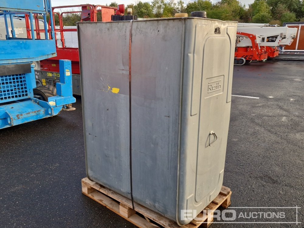 Roth 1,000Ltr. Fuel Tank - Резервуар для хранения: фото 1 Roth 1,000Ltr. Fuel Tank - Резервуар для хранения: фото 1