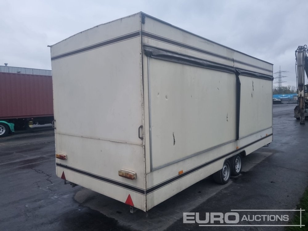 Twin Axle Market Trailer (No Registration Documents Available) - Прицеп-фургон: фото 5 Twin Axle Market Trailer (No Registration Documents Available) - Прицеп-фургон: фото 5