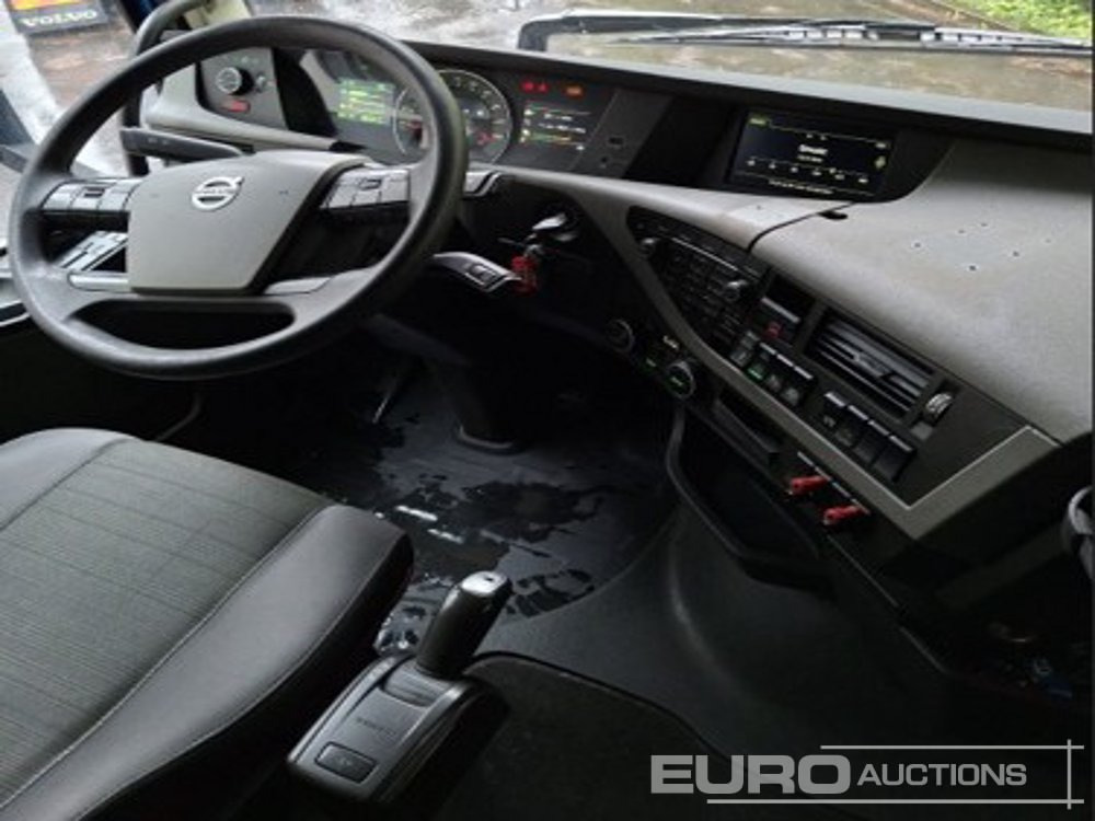 2014 Volvo FH420 - Тягач: фото 4 2014 Volvo FH420 - Тягач: фото 4