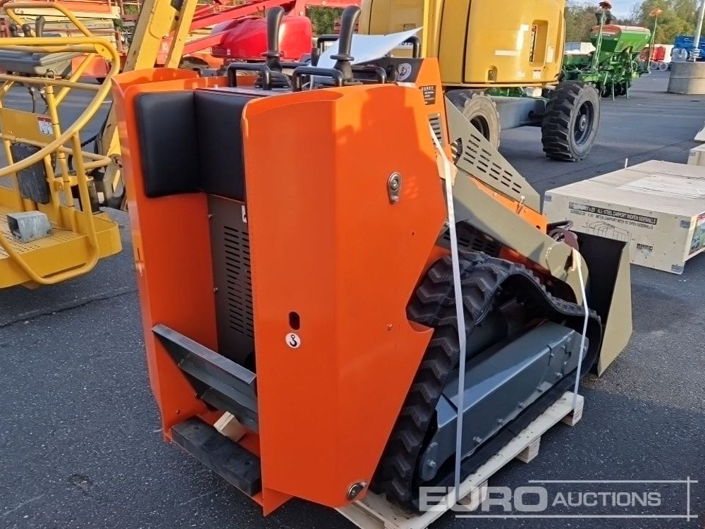 Unused 2024 SABSV HRC700 - Мини-погрузчик с бортовым поворотом: фото 4 Unused 2024 SABSV HRC700 - Мини-погрузчик с бортовым поворотом: фото 4