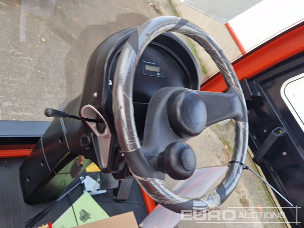 Подметально-уборочная машина Unused 2025 Zvox 2000G: фото 23