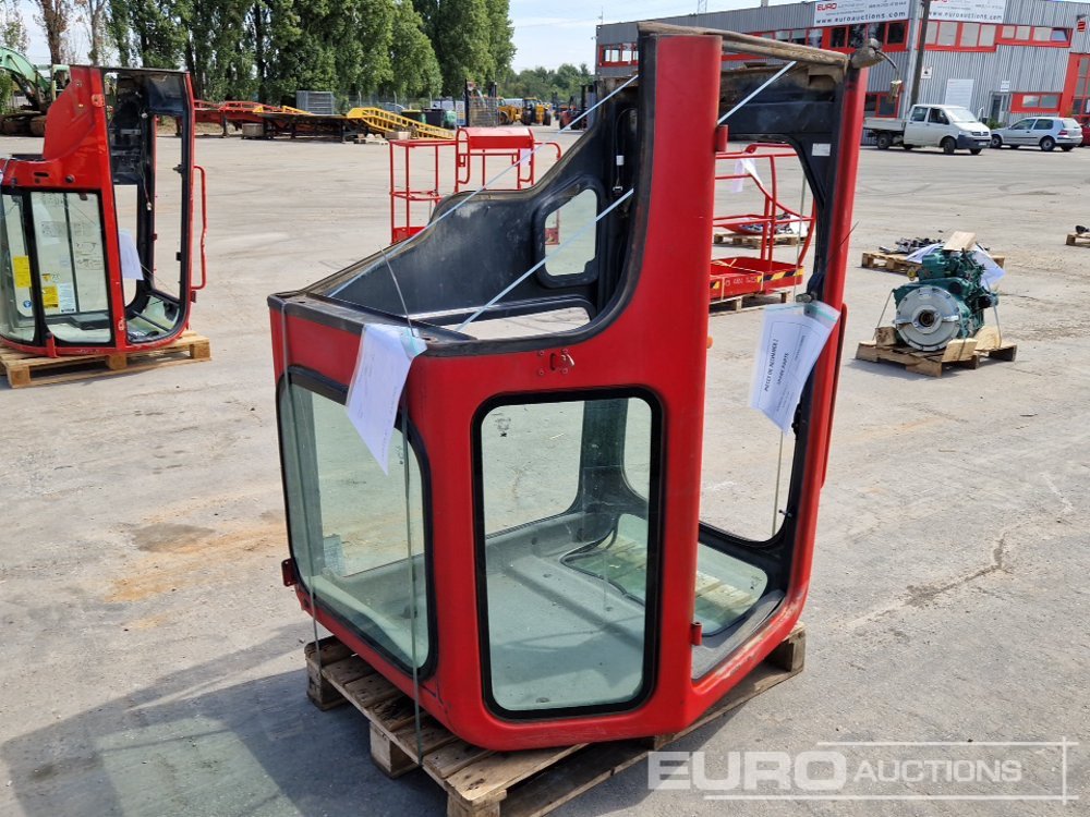 Cabin to suit Bobcat E50 - Запчасти для Экскаваторов: фото 3 Cabin to suit Bobcat E50 - Запчасти для Экскаваторов: фото 3