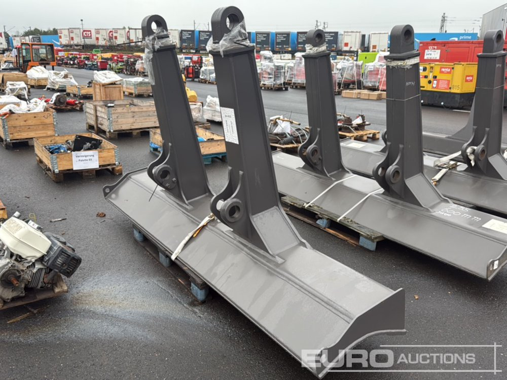 Dozer Blade to suit Volvo ECR235E - Запчасти для Экскаваторов: фото 1 Dozer Blade to suit Volvo ECR235E - Запчасти для Экскаваторов: фото 1