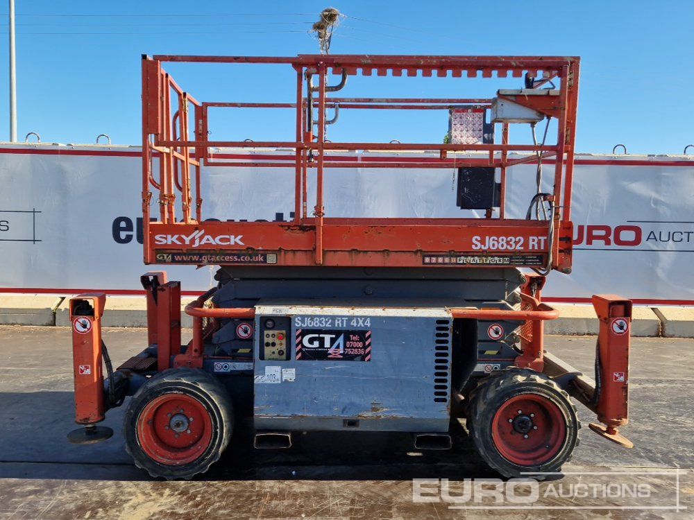 2015 SkyJack SJ6832RT - Подъёмник: фото 2 2015 SkyJack SJ6832RT - Подъёмник: фото 2