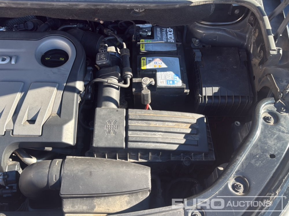 Легковой автомобиль 2015 Volkswagen Touran: фото 21 Легковой автомобиль 2015 Volkswagen Touran: фото 21