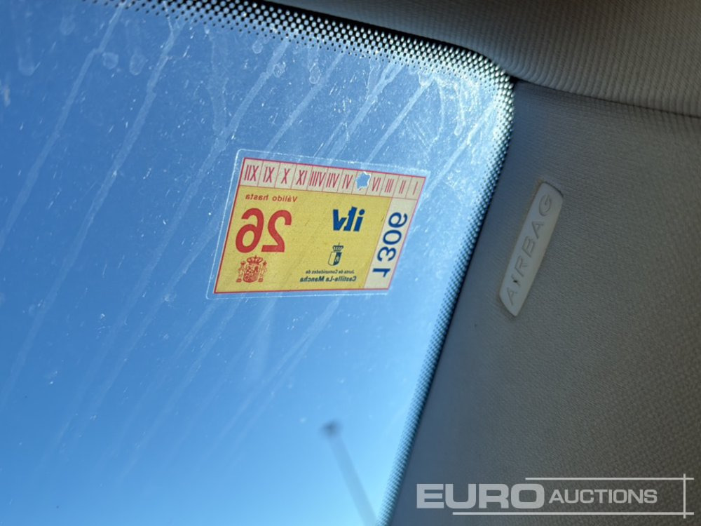 Легковой автомобиль 2015 Volkswagen Touran: фото 25 Легковой автомобиль 2015 Volkswagen Touran: фото 25