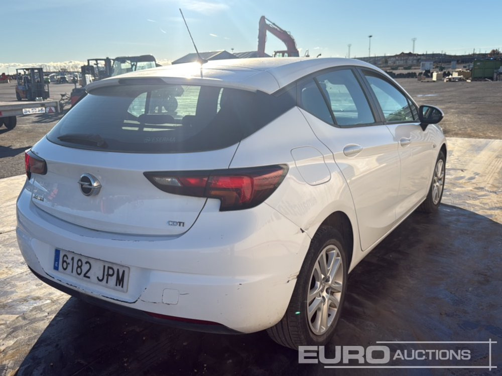 2016 Opel Astra - Легковой автомобиль: фото 5 2016 Opel Astra - Легковой автомобиль: фото 5