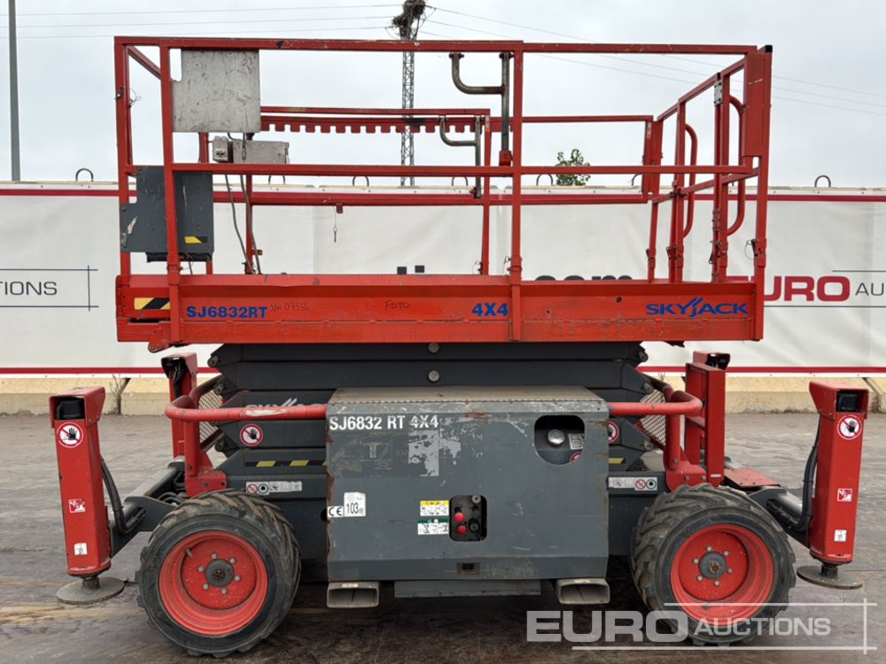 2016 SkyJack SJ6832RT - Подъёмник: фото 2 2016 SkyJack SJ6832RT - Подъёмник: фото 2