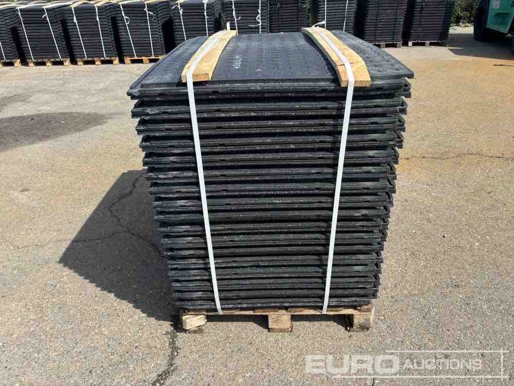 Pallet of Plastic Connectable Road Plates, 1200x800x28mm, 22kg per Plate (35 of) - Строительное оборудование: фото 4 Pallet of Plastic Connectable Road Plates, 1200x800x28mm, 22kg per Plate (35 of) - Строительное оборудование: фото 4