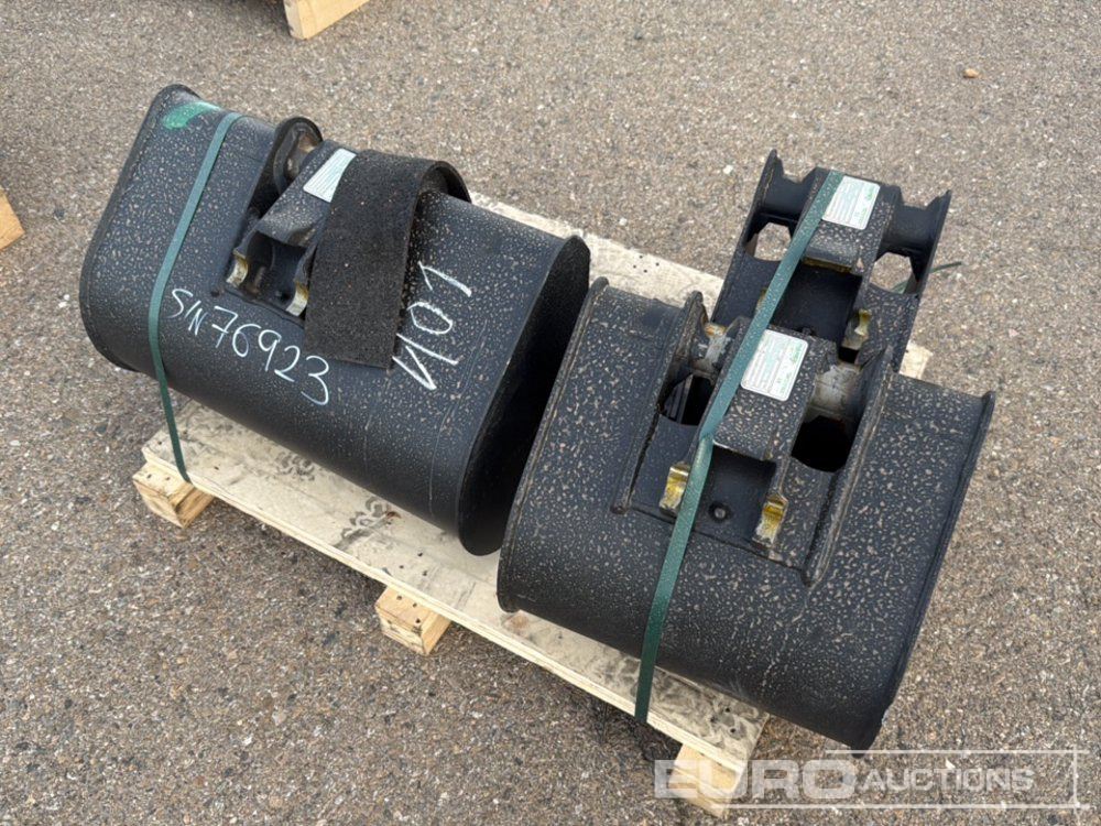 Unused Häner Bucket Package HTL160-Morin-M0 24" (600mm) Tilt Ditch Bucket S/N20250272, Digging Buckets HTL120-Morin-M0 12" (250mm) S/N20250210 and HTL140-Morin-M0 24" (600mm) to suit 1-2,5 ton mini ex - Ковш: фото 4 Unused Häner Bucket Package HTL160-Morin-M0 24" (600mm) Tilt Ditch Bucket S/N20250272, Digging Buckets HTL120-Morin-M0 12" (250mm) S/N20250210 and HTL140-Morin-M0 24" (600mm) to suit 1-2,5 ton mini ex - Ковш: фото 4