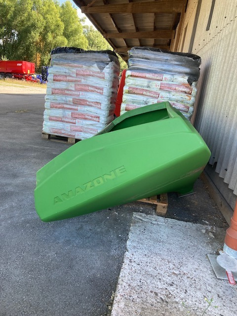 Amazone Saattank Centaya 1600 L - Посевная техника: фото 2 Amazone Saattank Centaya 1600 L - Посевная техника: фото 2