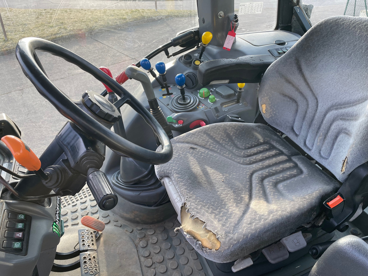 Deutz-Fahr Agrotron 150.7 - Трактор: фото 3 Deutz-Fahr Agrotron 150.7 - Трактор: фото 3