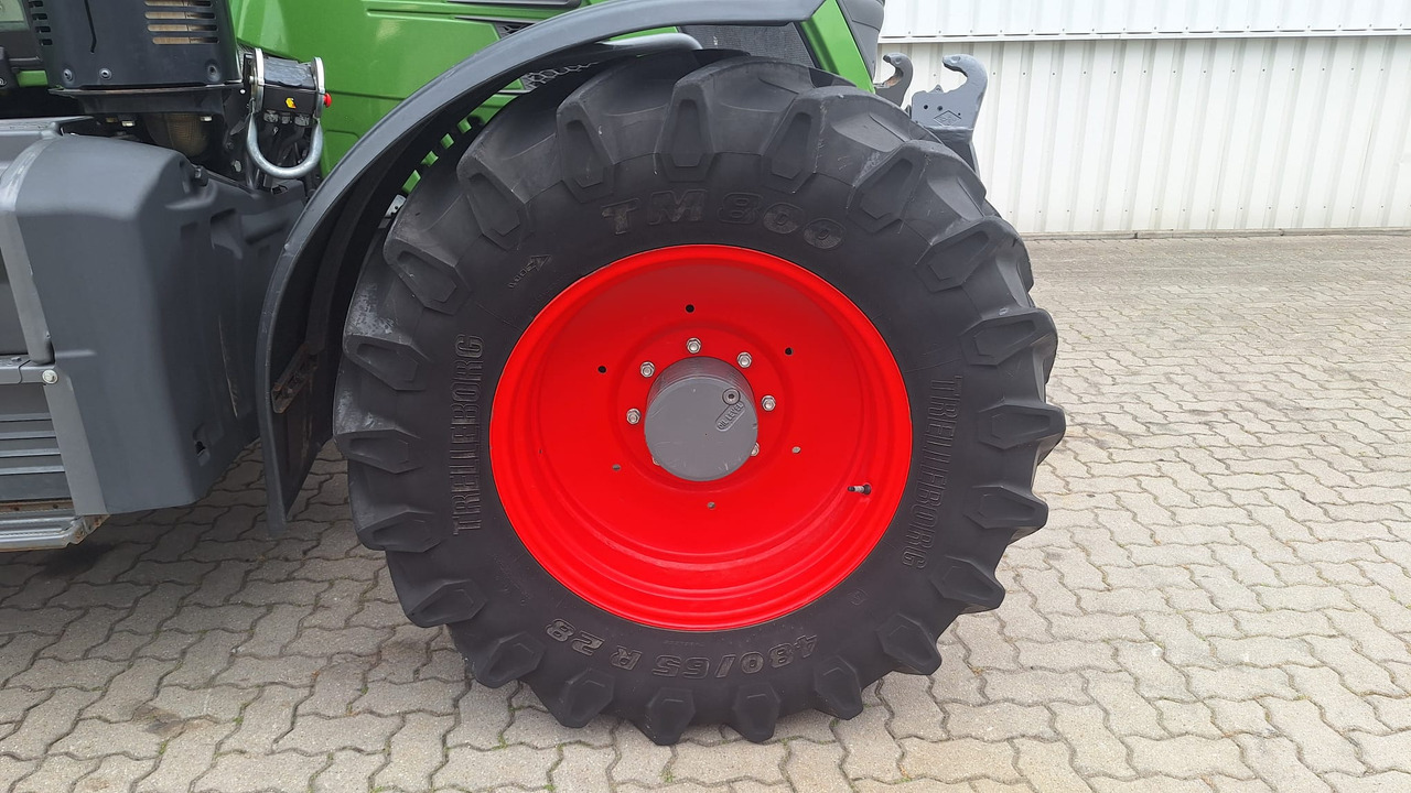 Fendt 512 Vario S4 PowerPlus - Трактор: фото 4 Fendt 512 Vario S4 PowerPlus - Трактор: фото 4