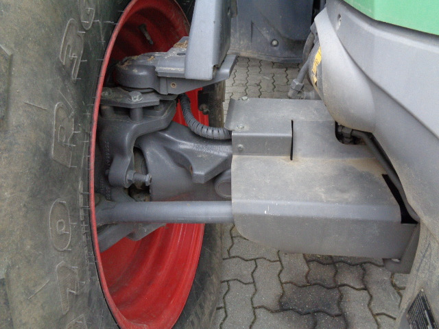 Трактор Fendt 824 Vario S4 ProfiPlus: фото 12