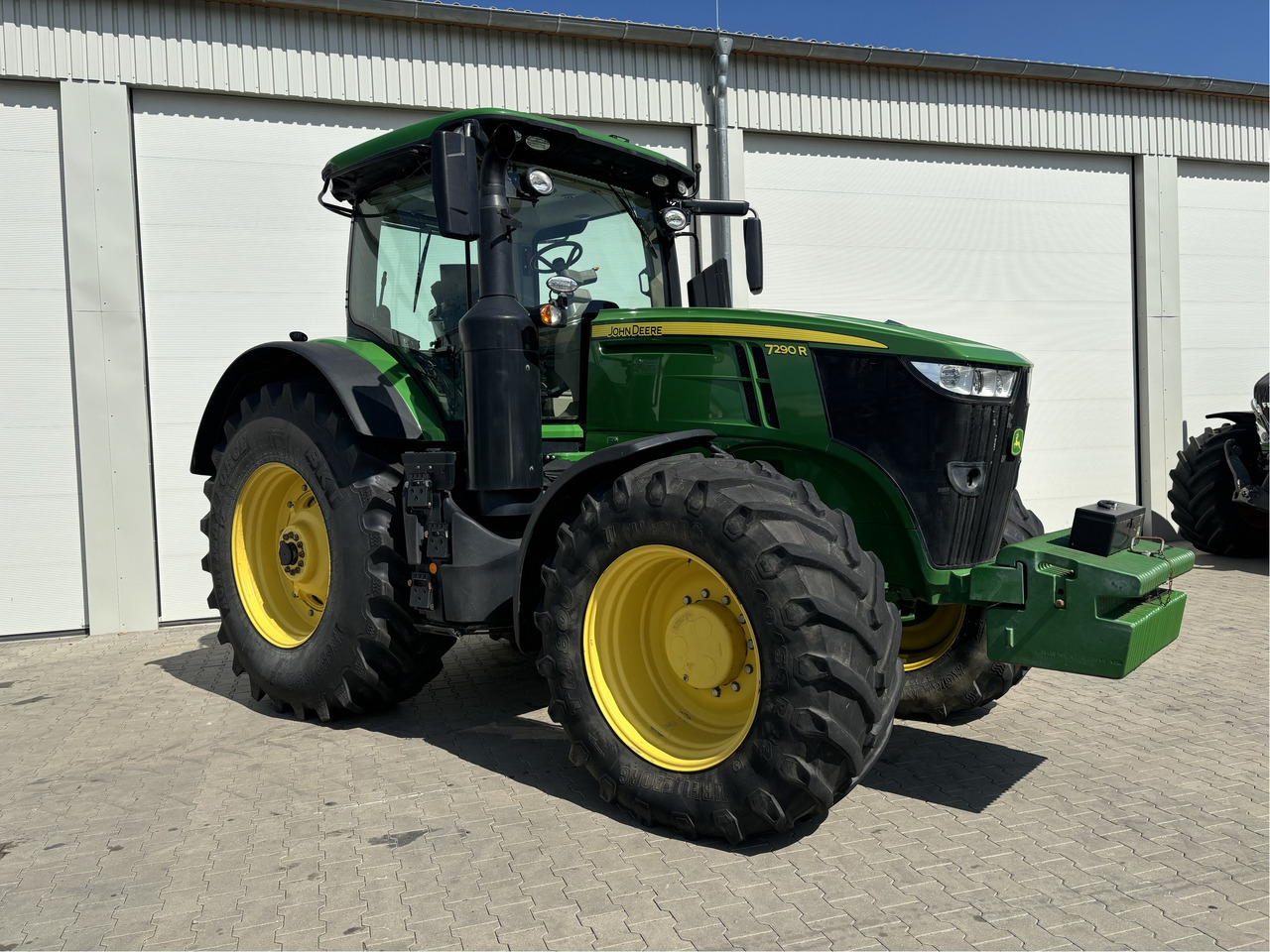 John Deere 7290 R - Трактор: фото 1 John Deere 7290 R - Трактор: фото 1