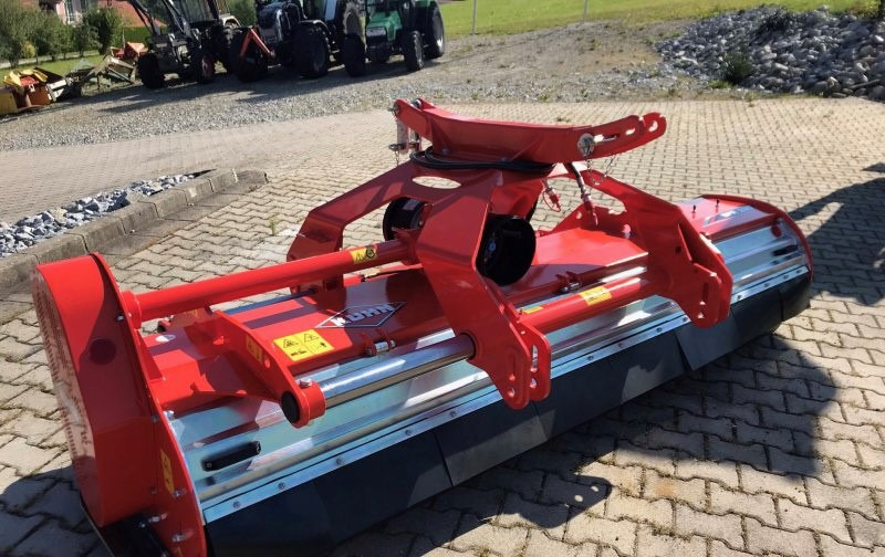 Kuhn BPR 280 PRO - Hammerschlegel - Косилка-измельчитель: фото 1 Kuhn BPR 280 PRO - Hammerschlegel - Косилка-измельчитель: фото 1
