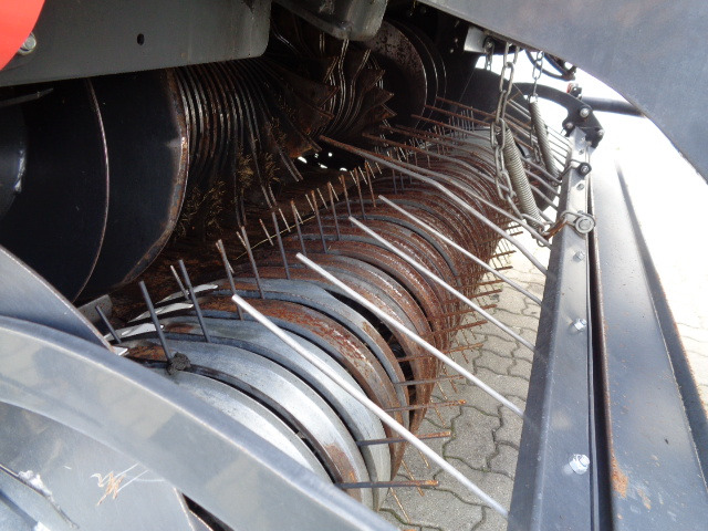 Kuhn VBP 3195 OC23 Press-Wickelkomb - Техника для сенозаготовки: фото 4 Kuhn VBP 3195 OC23 Press-Wickelkomb - Техника для сенозаготовки: фото 4