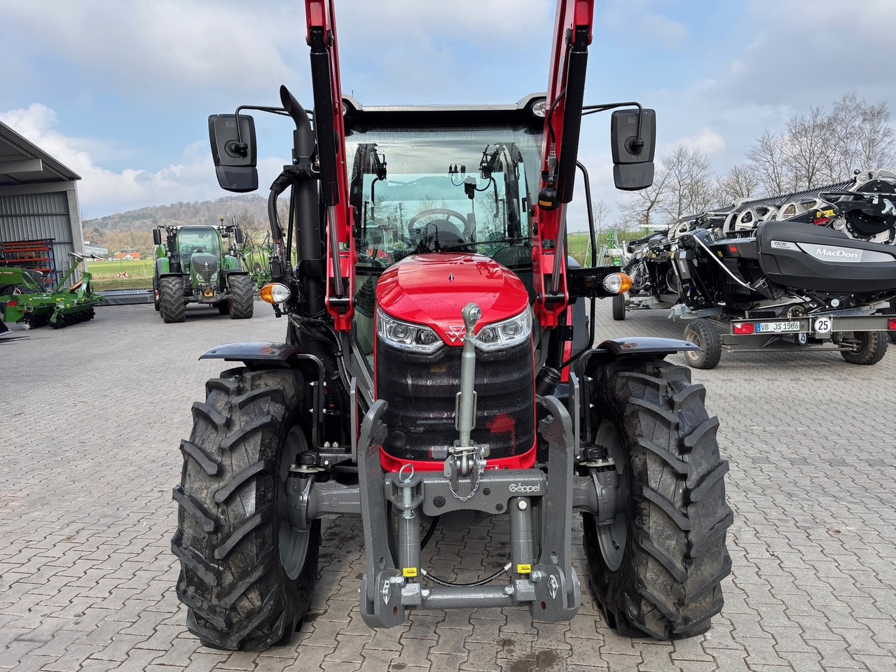 Massey Ferguson 4708 M Cab - Трактор: фото 4 Massey Ferguson 4708 M Cab - Трактор: фото 4