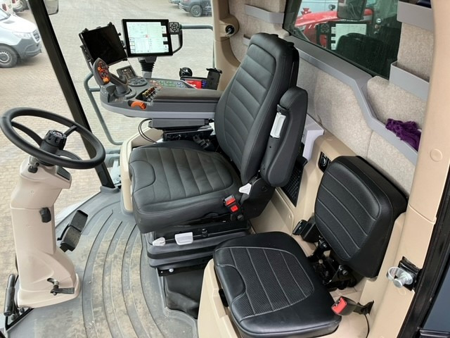 Massey Ferguson IDEAL 9T Gen3 - Зерноуборочный комбайн: фото 4 Massey Ferguson IDEAL 9T Gen3 - Зерноуборочный комбайн: фото 4