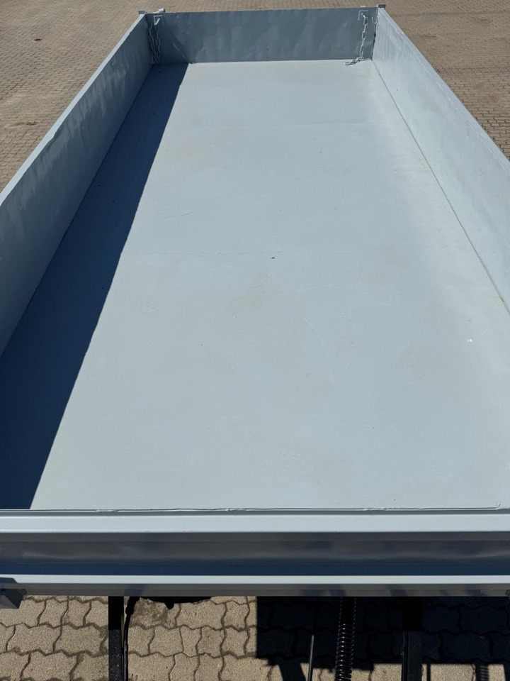 Fortschritt HW80 HW60 - Прицеп: фото 3 Fortschritt HW80 HW60 - Прицеп: фото 3