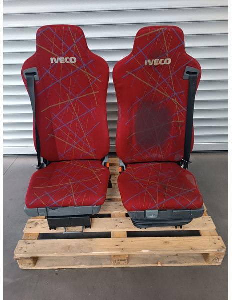 Iveco Euro 3 - Сиденье для Грузовиков: фото 3 Iveco Euro 3 - Сиденье для Грузовиков: фото 3