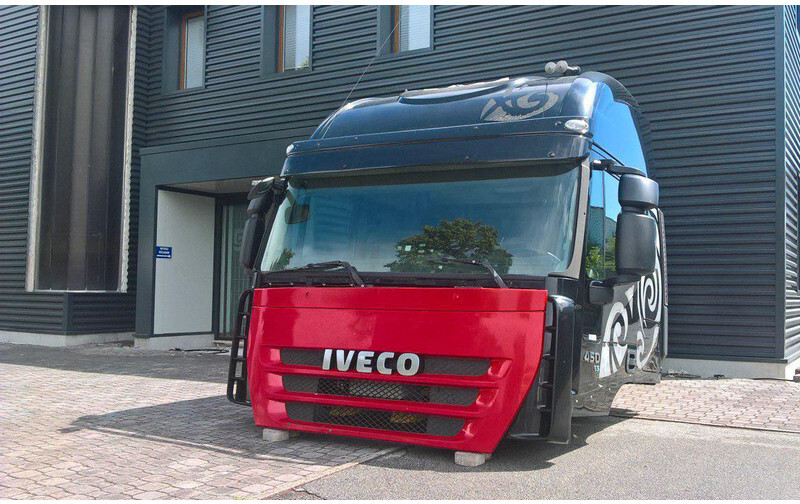 Iveco STRALIS AS Euro 5 - Кабина и интерьер для Грузовиков: фото 1 Iveco STRALIS AS Euro 5 - Кабина и интерьер для Грузовиков: фото 1