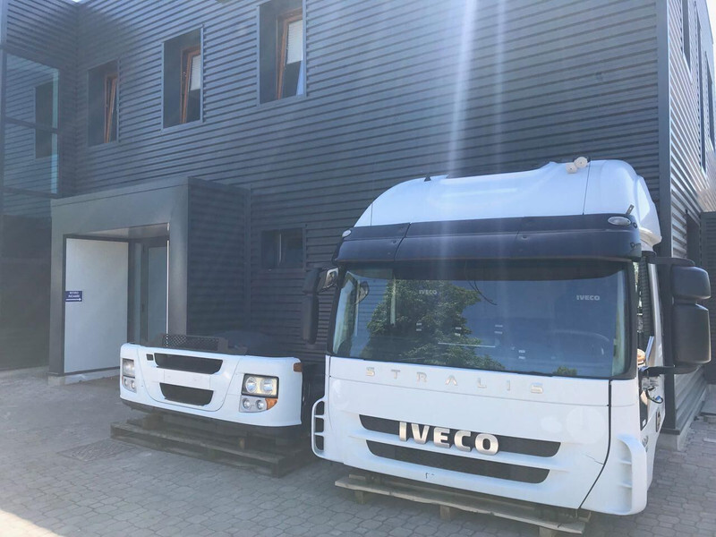 Iveco STRALIS AT Euro 5 - Кабина и интерьер для Грузовиков: фото 1 Iveco STRALIS AT Euro 5 - Кабина и интерьер для Грузовиков: фото 1
