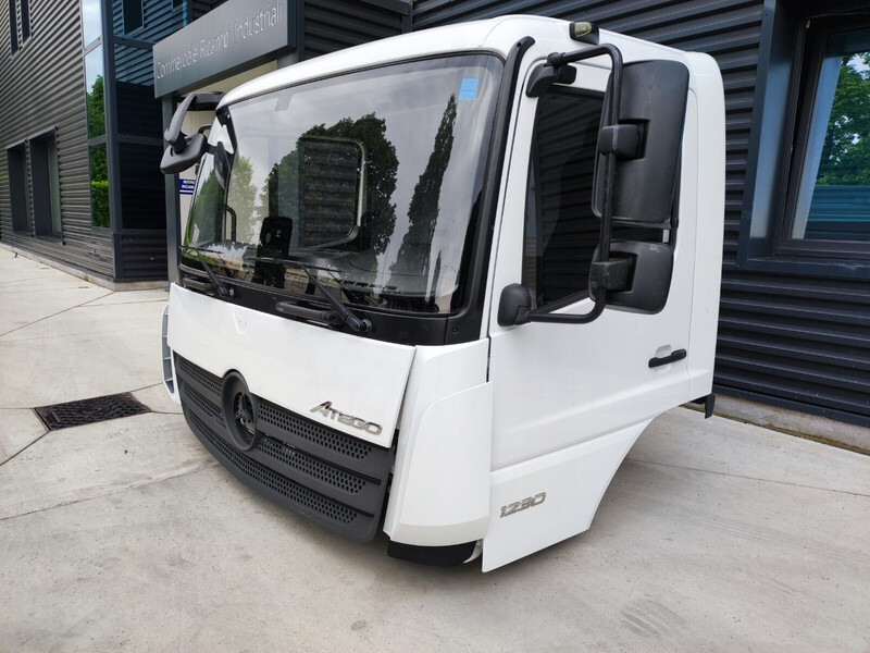 Mercedes-Benz Atego Euro 6 6 cylinders - Кабина и интерьер для Грузовиков: фото 3 Mercedes-Benz Atego Euro 6 6 cylinders - Кабина и интерьер для Грузовиков: фото 3