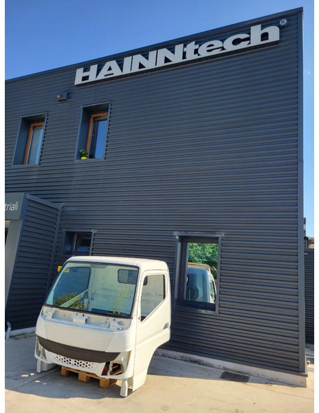 Mitsubishi Fuso FUSO S E6 2021-> - Кабина и интерьер для Грузовиков: фото 1 Mitsubishi Fuso FUSO S E6 2021-> - Кабина и интерьер для Грузовиков: фото 1