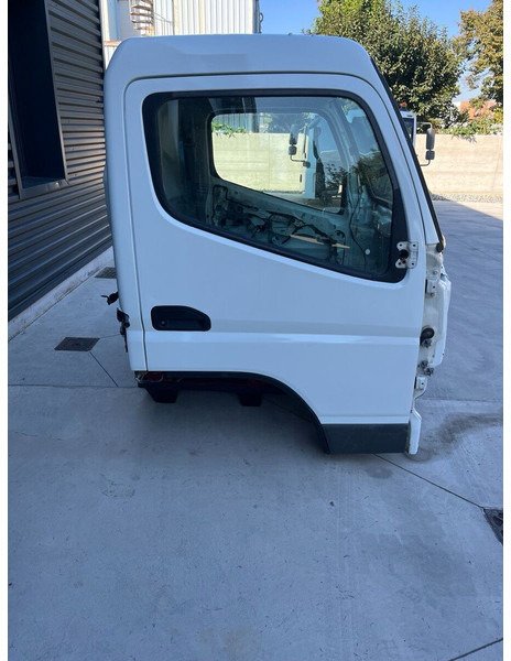 Mitsubishi S MODEL - Кабина и интерьер для Грузовиков: фото 5 Mitsubishi S MODEL - Кабина и интерьер для Грузовиков: фото 5