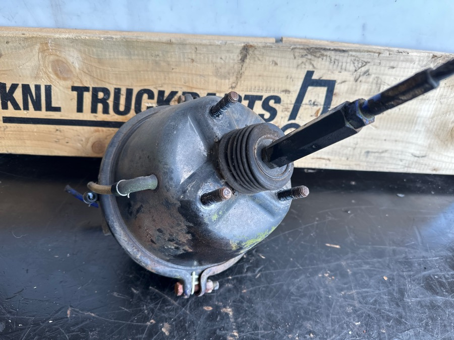 FORD CARGO BRAKE VALVE - Тормозной клапан для Грузовиков: фото 2 FORD CARGO BRAKE VALVE - Тормозной клапан для Грузовиков: фото 2