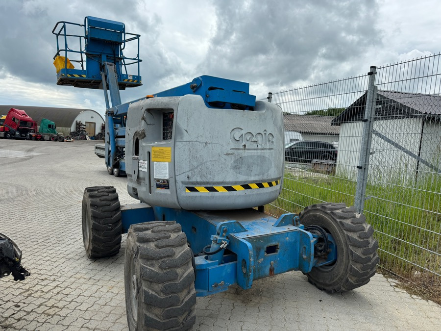 GENIE 4WD LIFT Z45 / 25 - Коленчатый подъемник: фото 1 GENIE 4WD LIFT Z45 / 25 - Коленчатый подъемник: фото 1