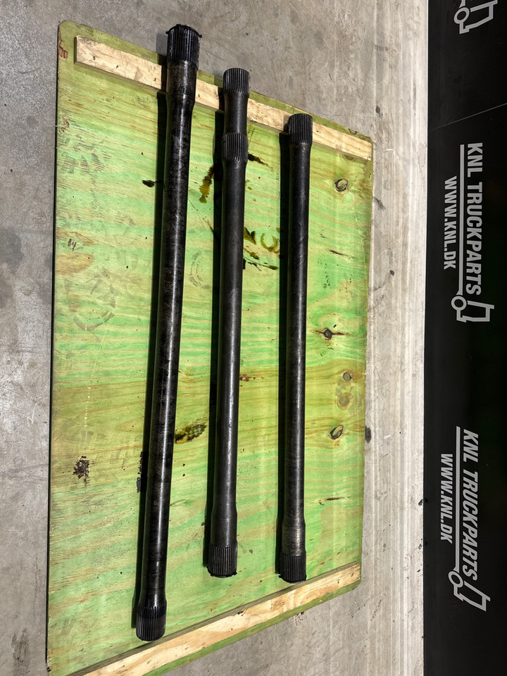 IVECO HALF SHAFTS - Приводный вал для Грузовиков: фото 2 IVECO HALF SHAFTS - Приводный вал для Грузовиков: фото 2