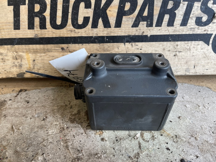 MAN OPTICRUISE VALVE 81.32688-0009 - Коробка передач и запчасти для Грузовиков: фото 1 MAN OPTICRUISE VALVE 81.32688-0009 - Коробка передач и запчасти для Грузовиков: фото 1