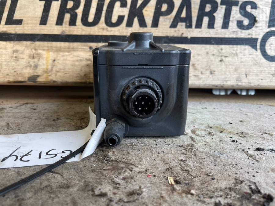 MAN OPTICRUISE VALVE 81.32688-0009 - Коробка передач и запчасти для Грузовиков: фото 2 MAN OPTICRUISE VALVE 81.32688-0009 - Коробка передач и запчасти для Грузовиков: фото 2