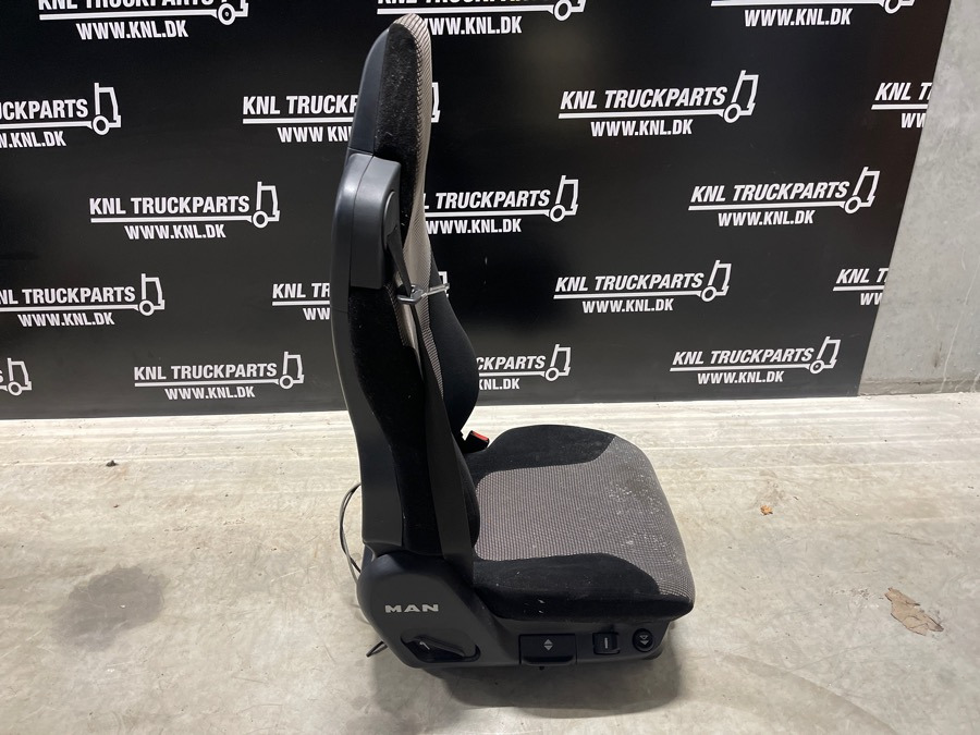MAN SEAT 81.62307-6622 - Сиденье для Грузовиков: фото 1 MAN SEAT 81.62307-6622 - Сиденье для Грузовиков: фото 1