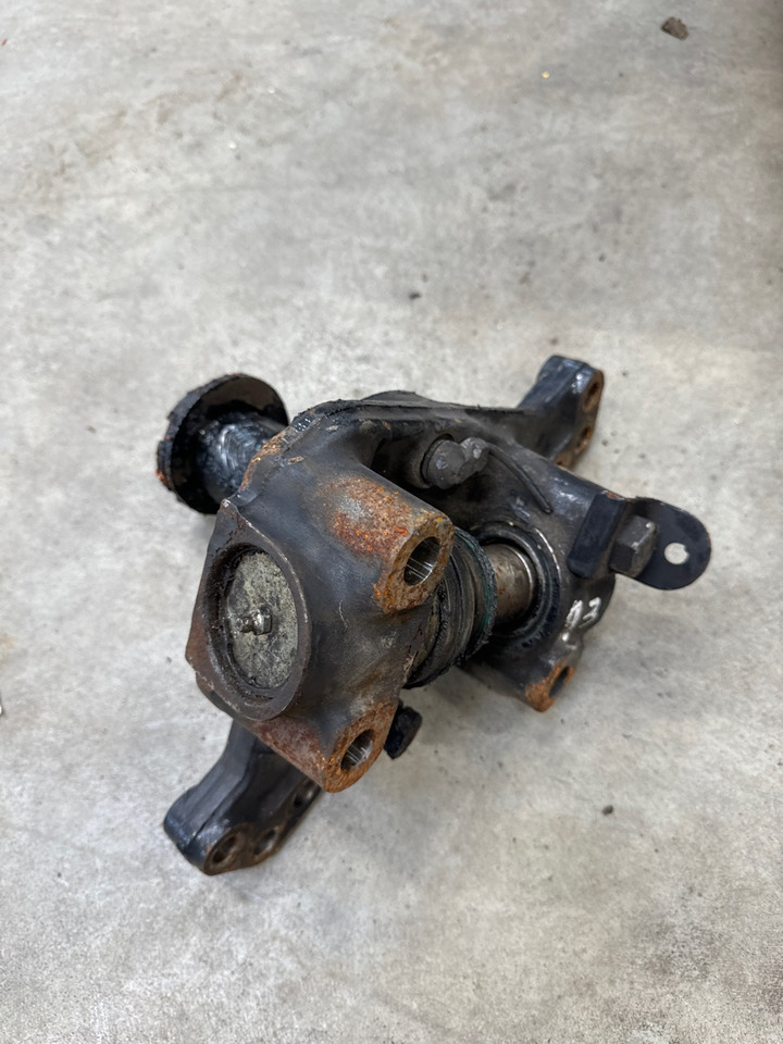MAN STEERING KNUCKLE RIGHT 81.44201-6294 - Рулевое управление для Грузовиков: фото 1 MAN STEERING KNUCKLE RIGHT 81.44201-6294 - Рулевое управление для Грузовиков: фото 1