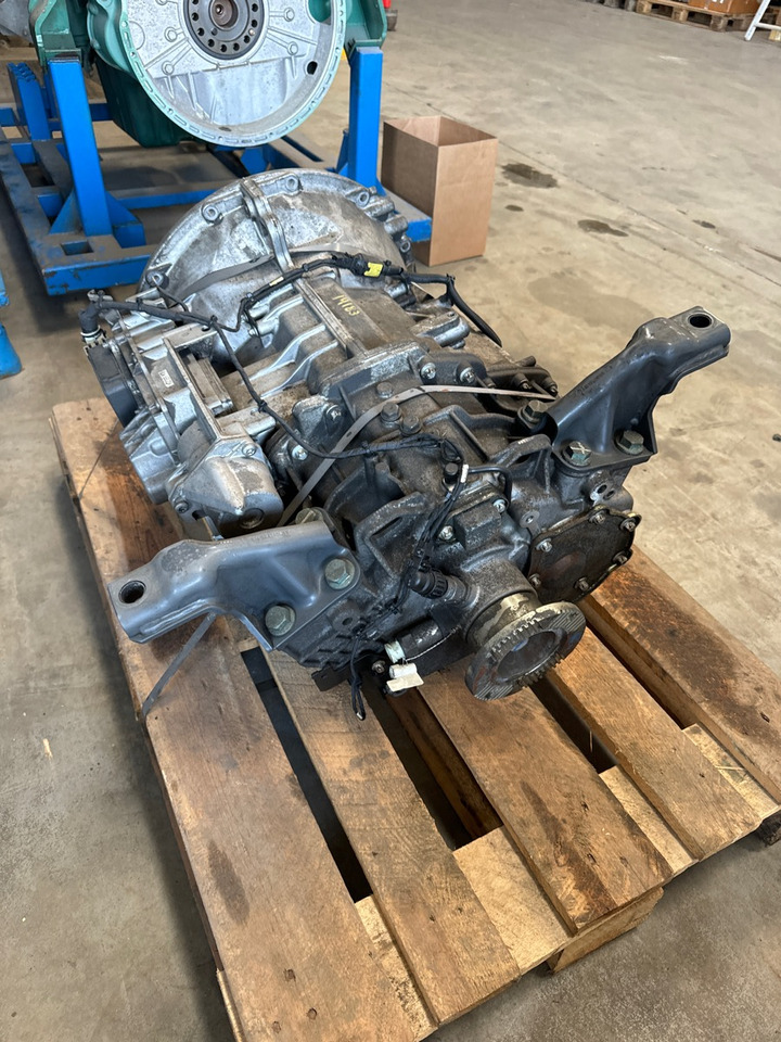 MERCEDES GEARBOX G90-6 // 715066 - Коробка передач для Грузовиков: фото 4 MERCEDES GEARBOX G90-6 // 715066 - Коробка передач для Грузовиков: фото 4