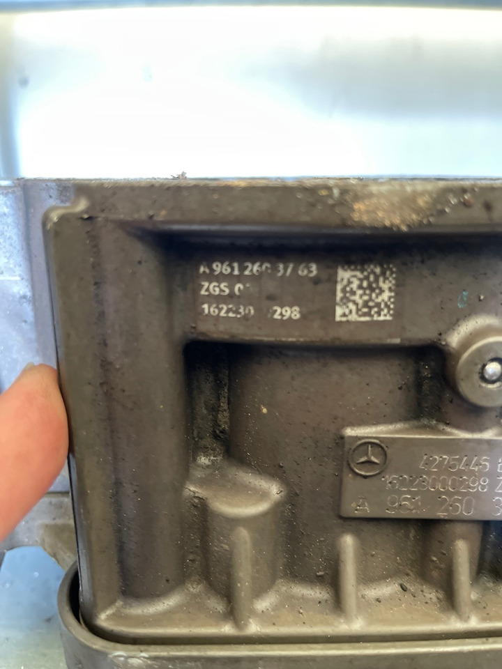 MERCEDES GEARSHIFT A9602608663 - Коробка передач и запчасти для Грузовиков: фото 2 MERCEDES GEARSHIFT A9602608663 - Коробка передач и запчасти для Грузовиков: фото 2