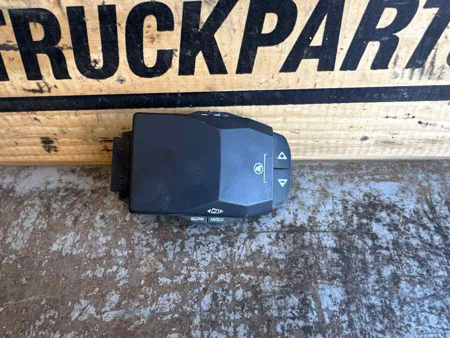 RENAULT LEVER SWITCH 21708999 - Кабина и интерьер для Грузовиков: фото 2 RENAULT LEVER SWITCH 21708999 - Кабина и интерьер для Грузовиков: фото 2