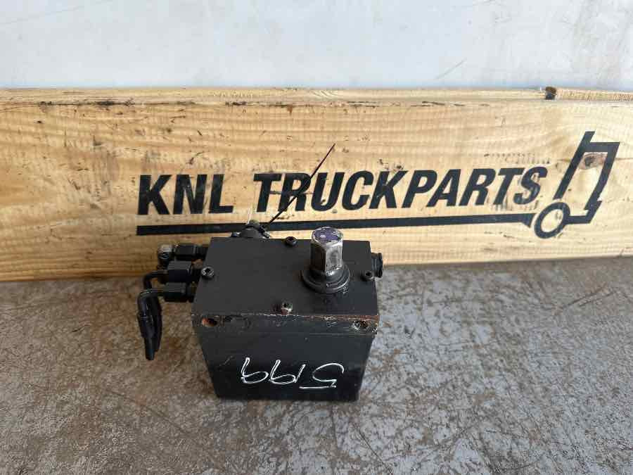 SCANIA CAB TILT PUMP 2081520 - Кабина и интерьер для Грузовиков: фото 1 SCANIA CAB TILT PUMP 2081520 - Кабина и интерьер для Грузовиков: фото 1