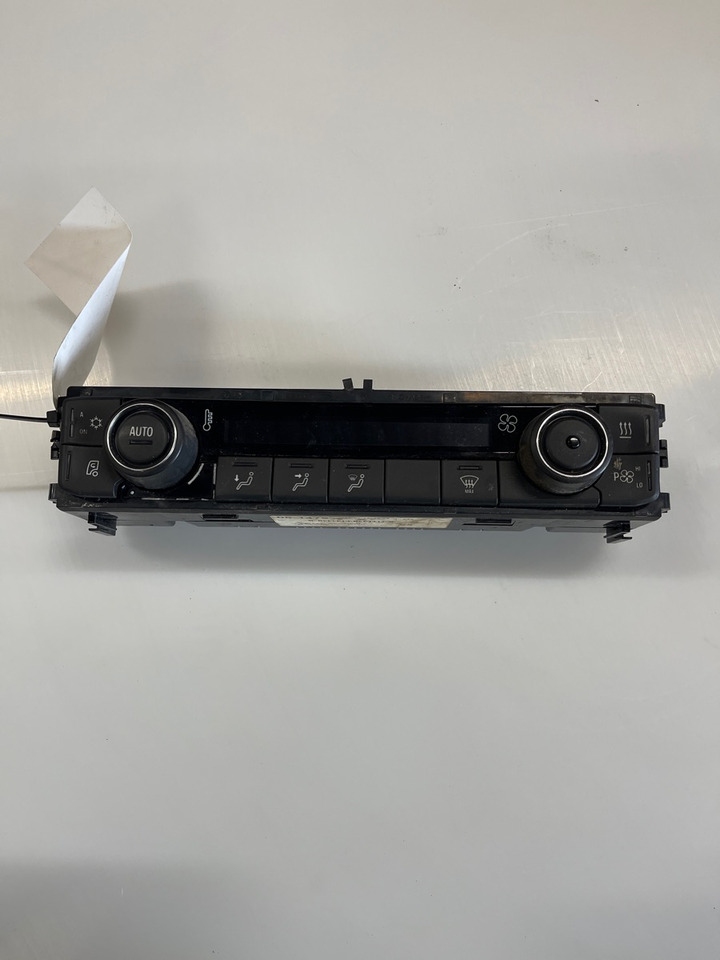 SCANIA CONTROL PANEL, CLIMATE CONTROL ECU 2090479 - Приборная панель для Грузовиков: фото 2 SCANIA CONTROL PANEL, CLIMATE CONTROL ECU 2090479 - Приборная панель для Грузовиков: фото 2