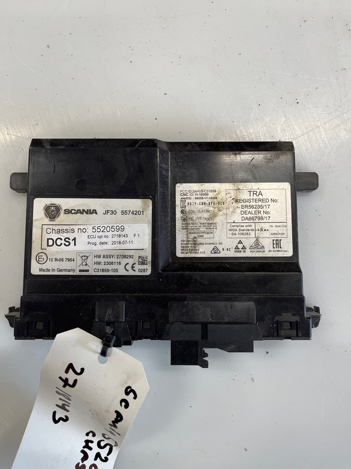 SCANIA ECU DCS 2718143 - Электрическая система для Грузовиков: фото 1 SCANIA ECU DCS 2718143 - Электрическая система для Грузовиков: фото 1